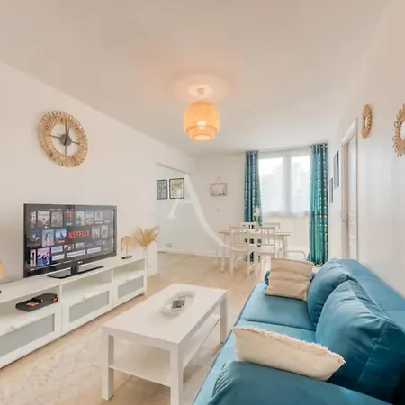 Urban Paradise Near Orly Airport And Paris *