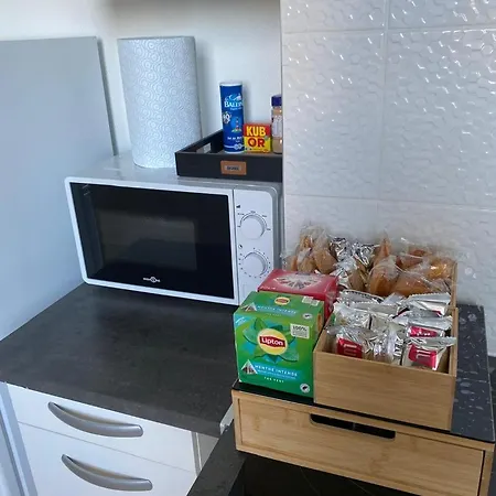 Urban Paradise Near Orly Airport And Paris